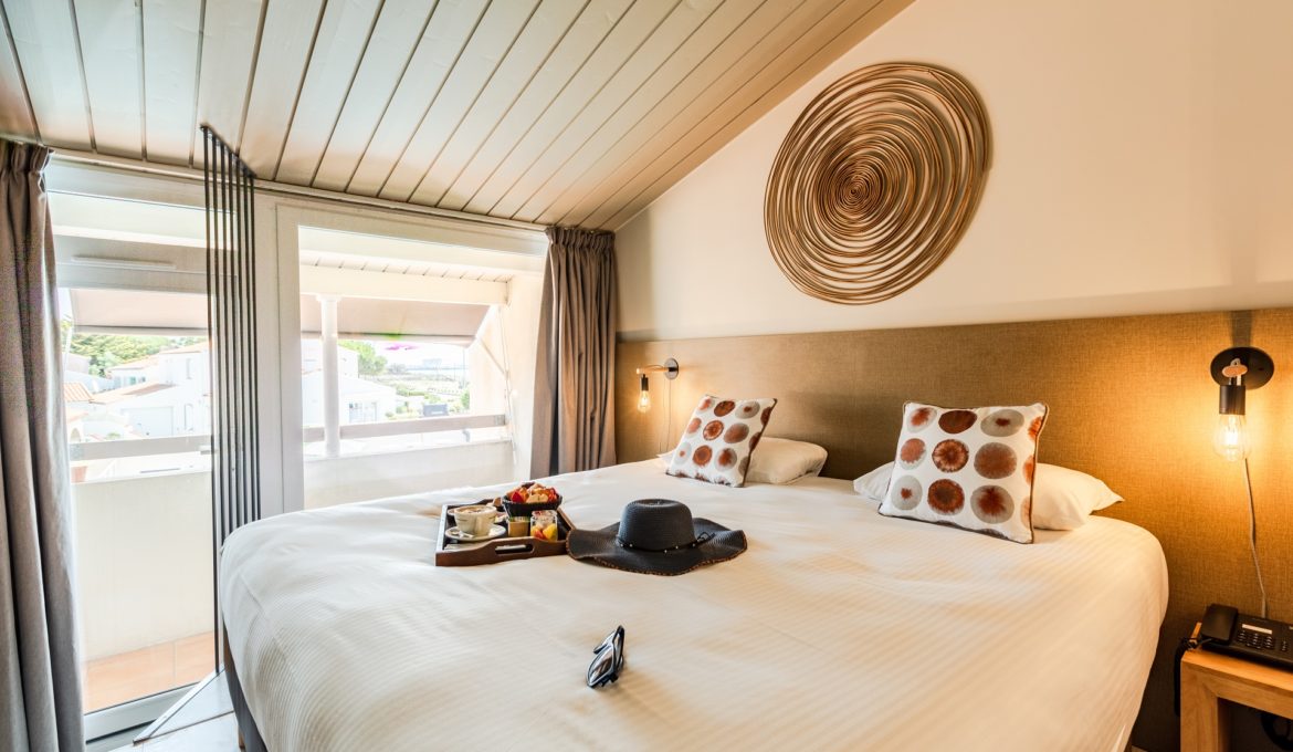 Superior Ocean Front Room