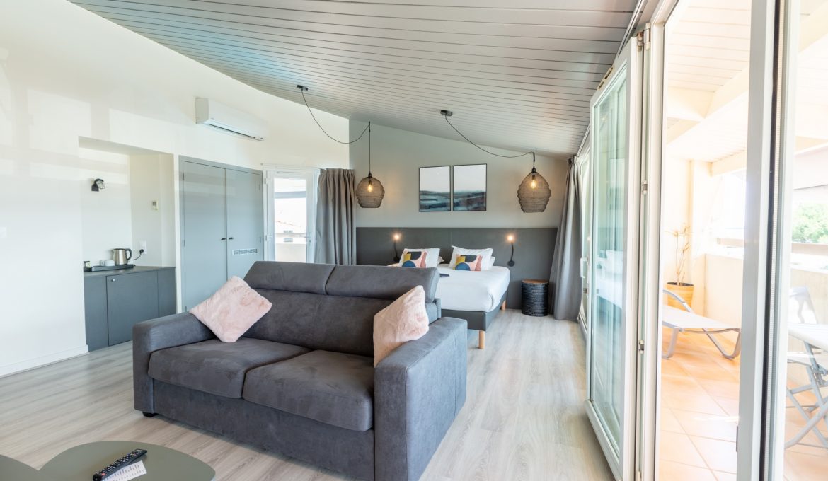 Family suite facing the ocean