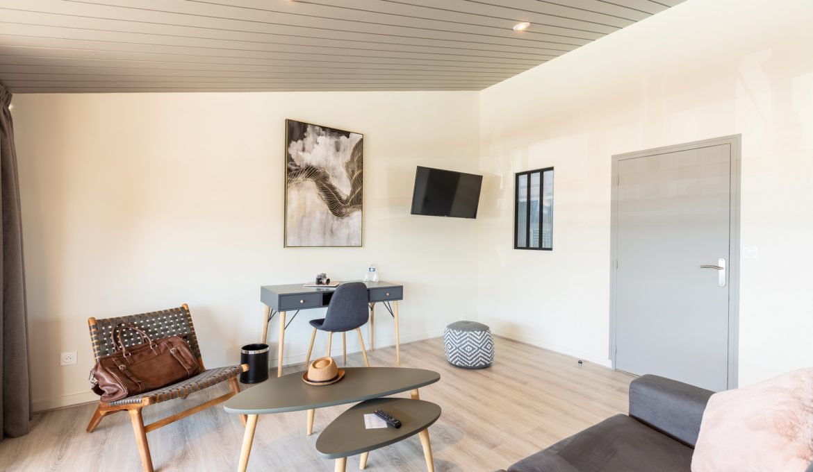 Family suite facing the ocean