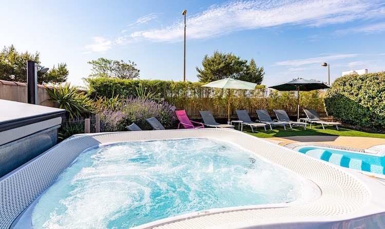 Hotel ile de ré - Hotel du grand large jaccuzi et piscine détente